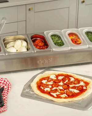 Pizza topping station – Ooni